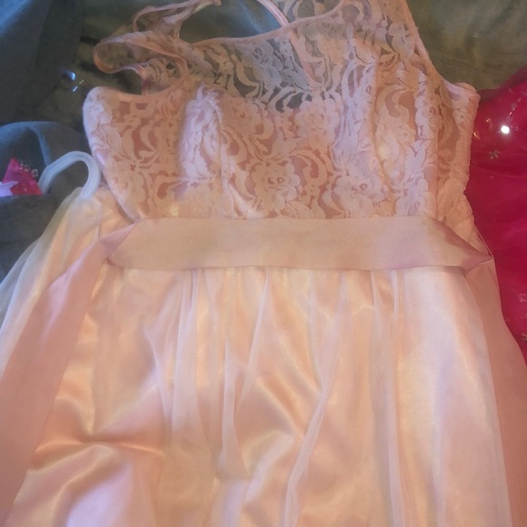 PINK DRESS - Picture 3 of 5